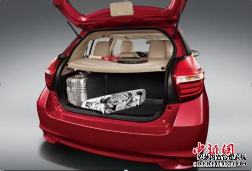 ����FS����