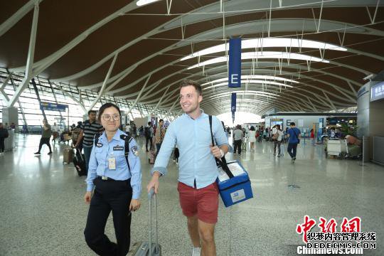 �Ϻ����ؿս�����&ldquo;��Ѫ��ϸ��&rdquo;�����ֲ